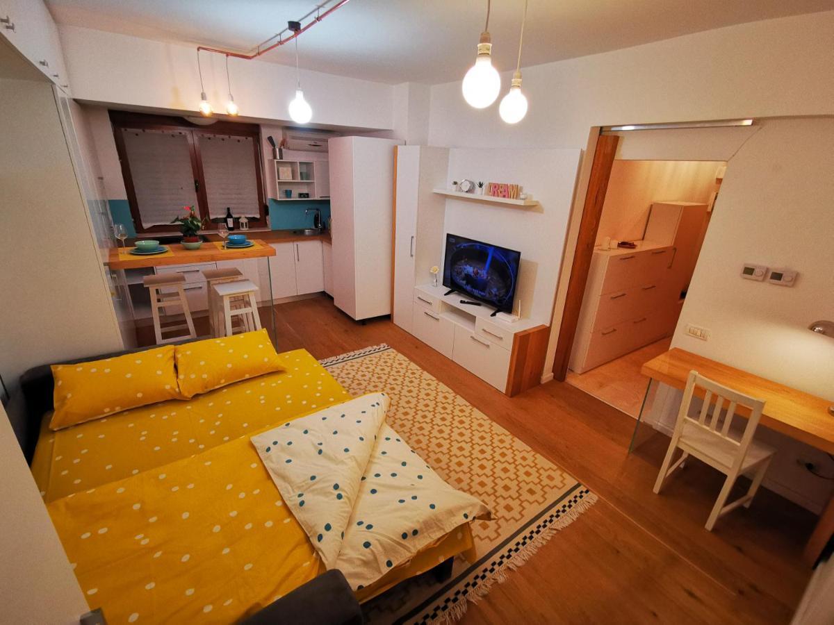 Diana'S Place Downtown Otel Bükreş Dış mekan fotoğraf