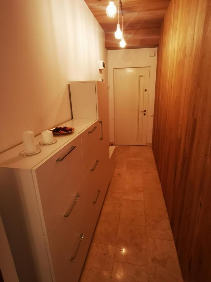 Diana'S Place Downtown Otel Bükreş Dış mekan fotoğraf